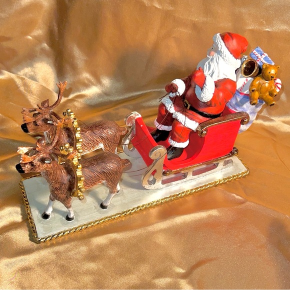 Santa in Sleigh with Two Reindeer and Toy Bag, on Stand, Vintage, Shoebox Size - Picture 3 of 7
